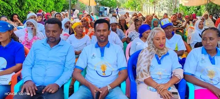 Magaalaa Adaamaa Kutaa Magaalaa Daabee Aanaa Solloqqee Dongorree ,Hangaatuu fi Caffeetti Sagantaan duula na filadhaa Paartii Badhaadhinaa Dubartoota Aanichaa Waliin geggeeffameera jira.