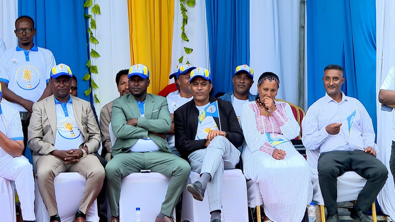 Magaalaa Adaamaatti waajjirri paartii badhaadhinaa damee kutaa magaalaa Abbaa Gadaa sosochii duula na filadhaa gaggeesse.